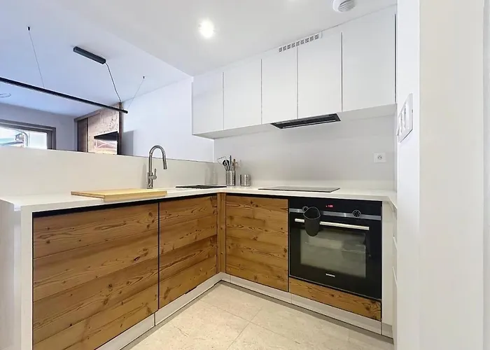 Large New Duplex, 10 People Mountain View & Terrace * La Plagne