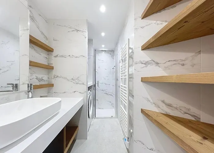 Large New Duplex, 10 People Mountain View & Terrace *