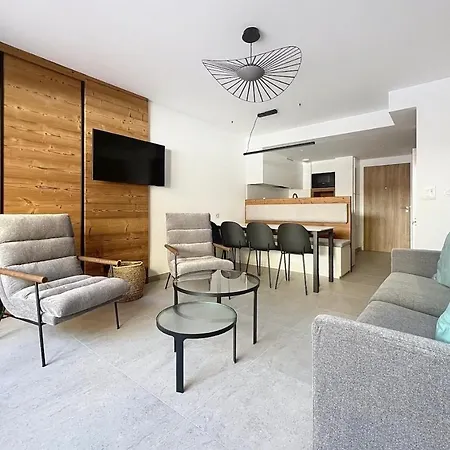 Апартаменты Large New Duplex, 10 People Mountain View & Terrace *