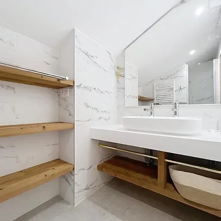 Large New Duplex, 10 People Mountain View & Terrace Apartamento *